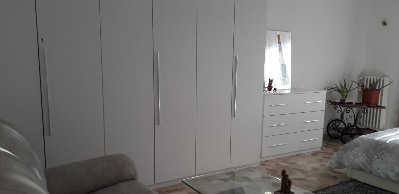 Anko B&B Olgiate Comasco Екстер'єр фото